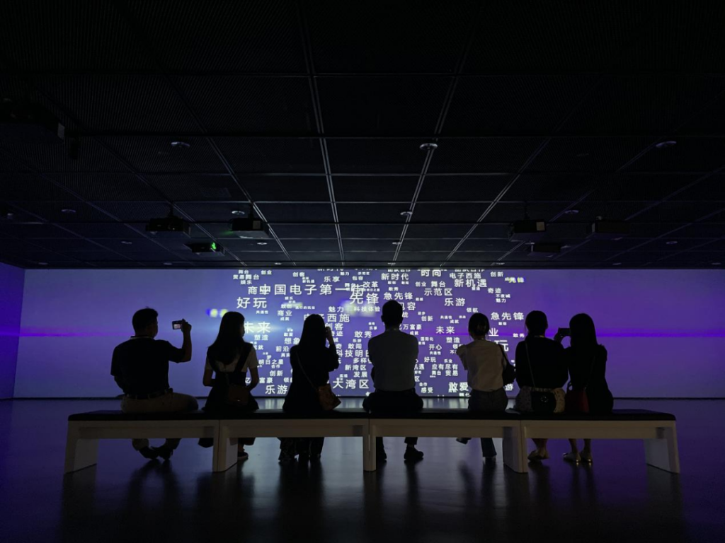 巖星之聲 | 巖星尋夢(mèng)華強(qiáng)北,共慶五一佳節(jié)插圖(14) 巖星之聲 | 巖星尋夢(mèng)華強(qiáng)北,共慶五一佳節(jié)插圖(14)